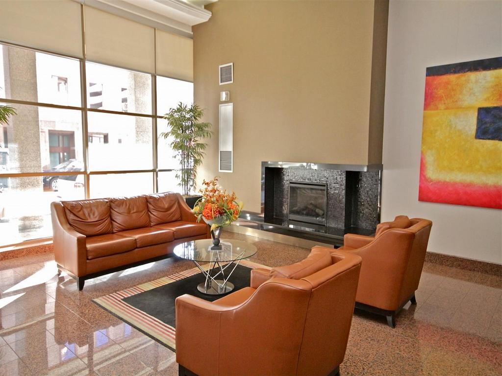 Canada Suites On Bay, Established 1998 Toronto Kültér fotó