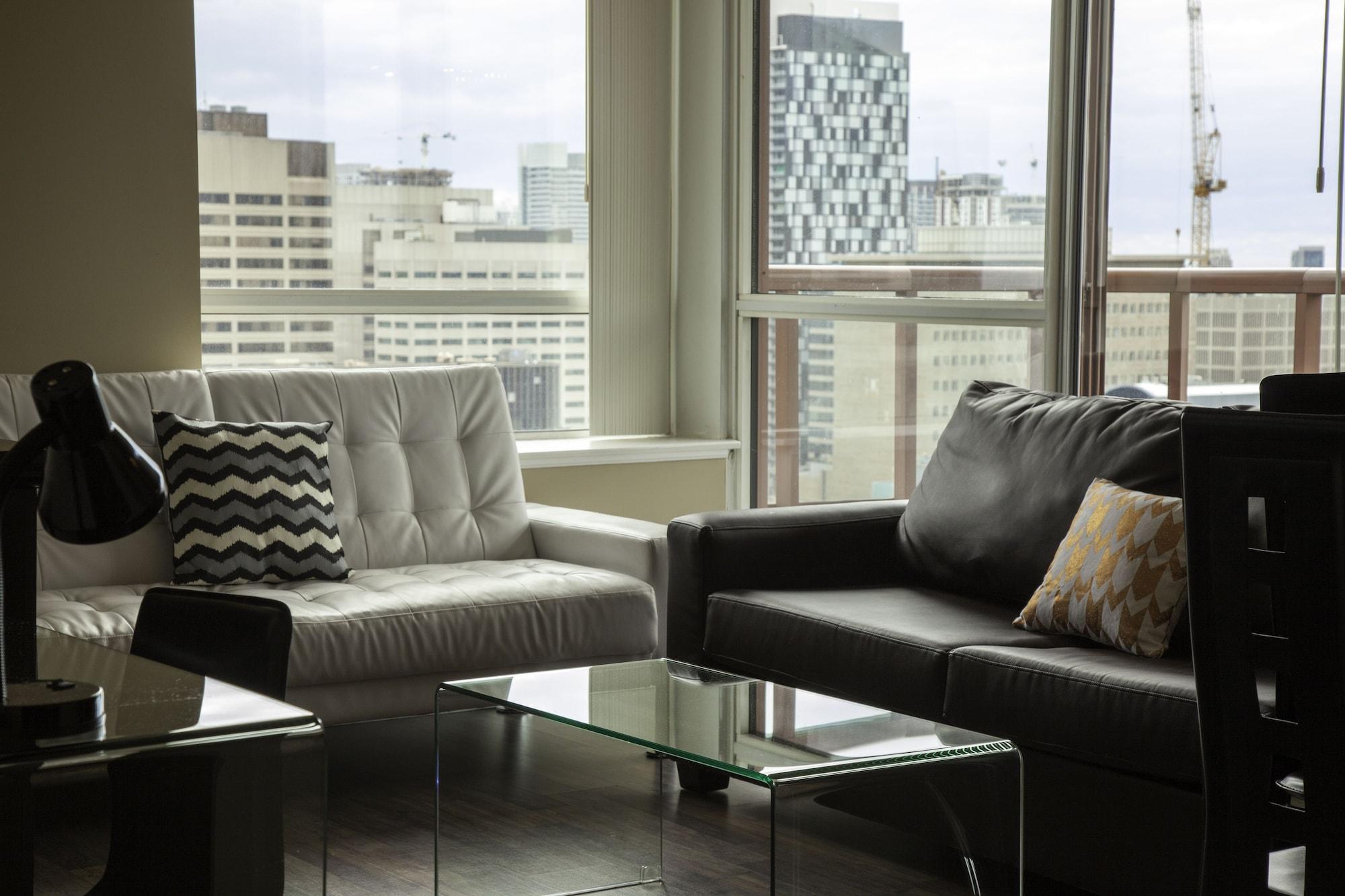 Canada Suites On Bay, Established 1998 Toronto Kültér fotó